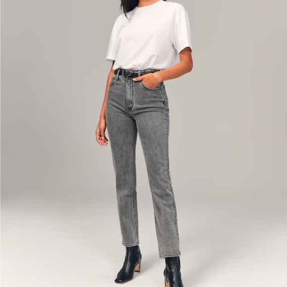 Abercrombie & Fitch Denim - Abercrombie Ultra High Rise Ankle Straight Jean